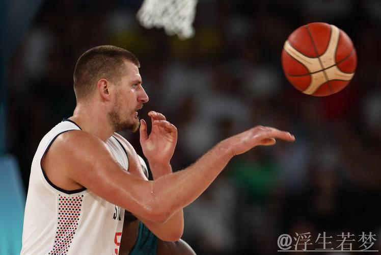 约基奇精准高抛助攻 沃特森空接双扣暴扣 约基奇精准高抛助攻 沃特森空接双扣暴扣